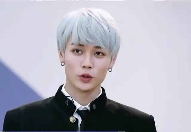 林彦俊偶像练习生黑马出道,被扒出涉嫌抄袭,控诉过飞儿乐队阿沁