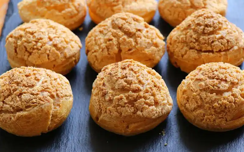 【泡芙】酥香可口,奶味浓郁,好吃到停不下来