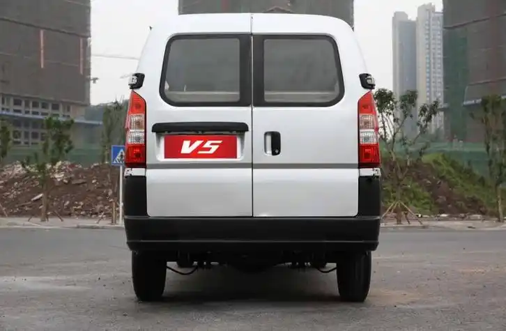 有没有柴油版的suv有没有柴油版的小面包车