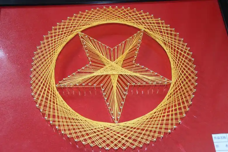 传承红色基因浸润红色文化高台县国庆小学开展红色手工作品评比活动