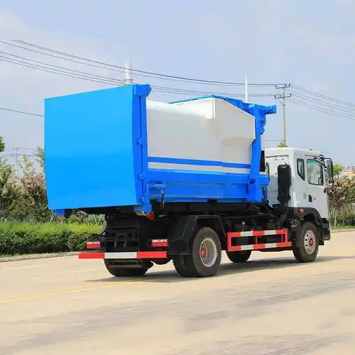 勾臂垃圾车生产厂家生活垃圾转运环卫垃圾收集