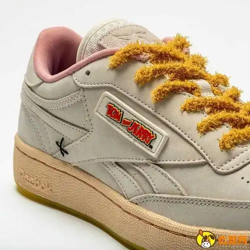 锐步猫和老鼠联名系列单品发售锐步猫和老鼠系列单品实物赏析