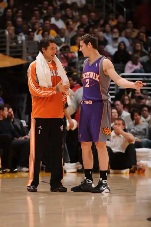 德拉季奇组图:阳光帅气小纳什 曾羞辱马刺帕克