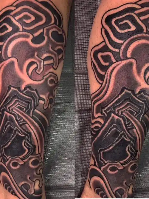 小腿云水石 腿部 老传统 新传统 遮盖纹身 水浪纹身 日式传统 作品