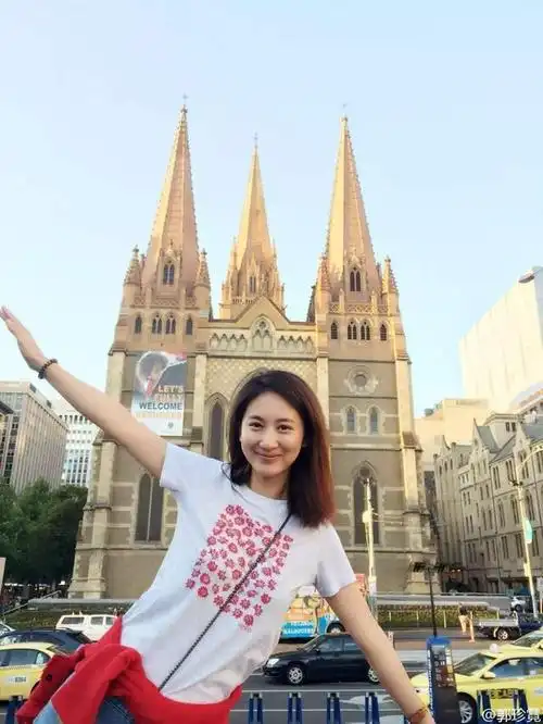 郭珍霓的演艺生涯说明了出道第一个角色的重要性