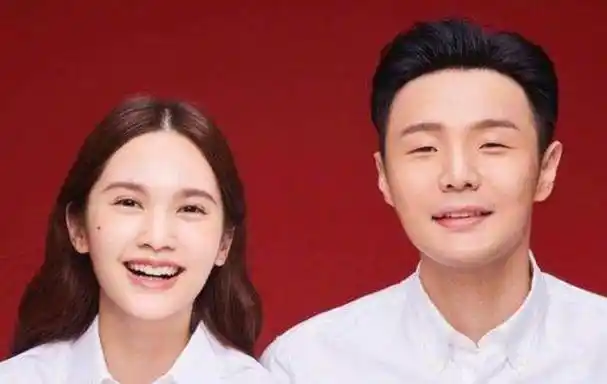 杨丞琳与李荣浩:甜蜜恩爱日常揭秘