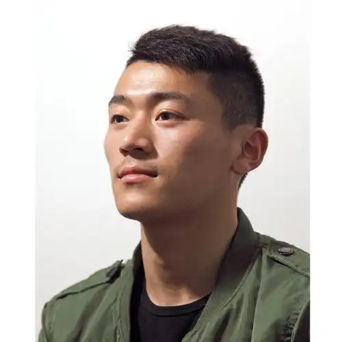 素描写生真人头像照片