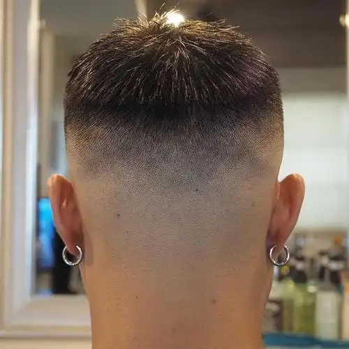 男士发型别乱剪最帅还是这4种看了都想试一试