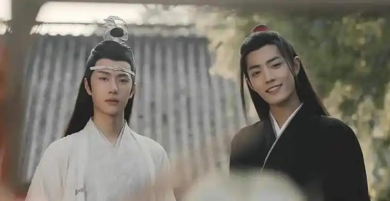 《陈情令》剧照继"白玉兰奖"之后,"飞天奖"也向网络端开了一扇窗.