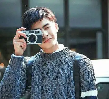 适合初中学生的男生发型初中男生发型好看的