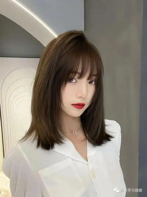 【热点资讯】"高层次锁骨发"这个季节剪刚刚好