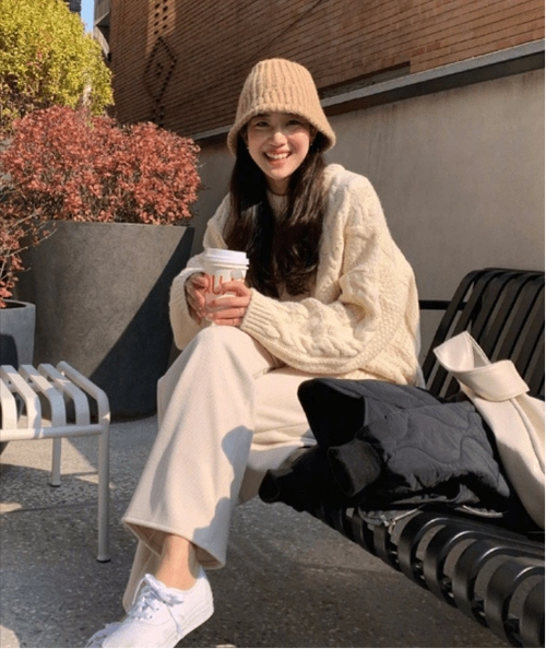 原创气质挂的女生适合小清新穿搭冬季这样穿甜美元气还减龄