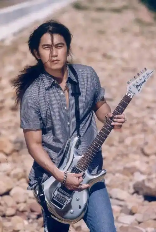 迪克牛仔走穴为生是整个娱乐圈的悲哀