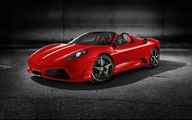 火红法拉利laferrari跑车壁纸