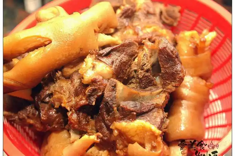 原创用简单的配料如何做出鲜而不膻软烂适口的卤羊肉