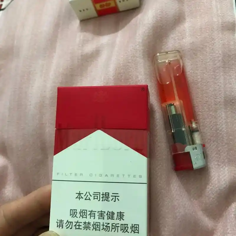喜欢万宝路的人,又有多少是因为它好抽呢?