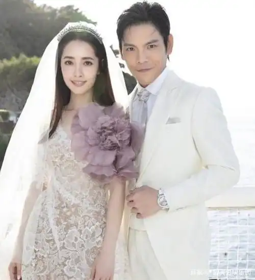 郭碧婷嫁豪门地位曝光!向太亮手机泄漏婆媳关系