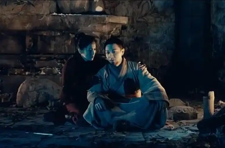 剑雨在和尚和太监之间普通都市男女的爱情故事