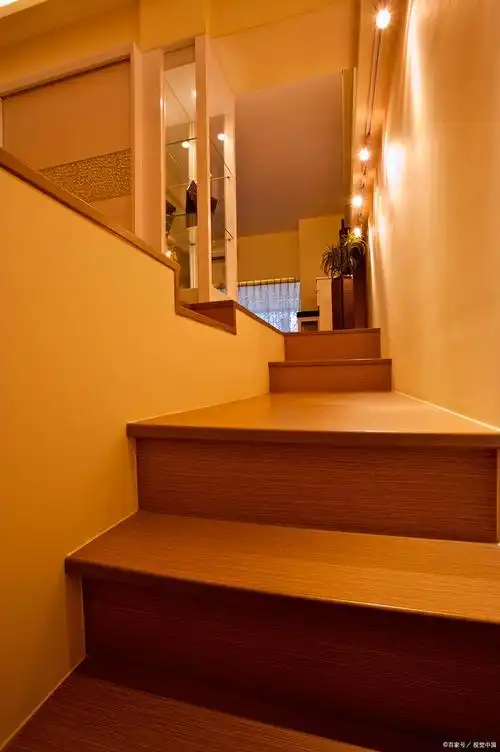 室内有个小台阶怎么处理?