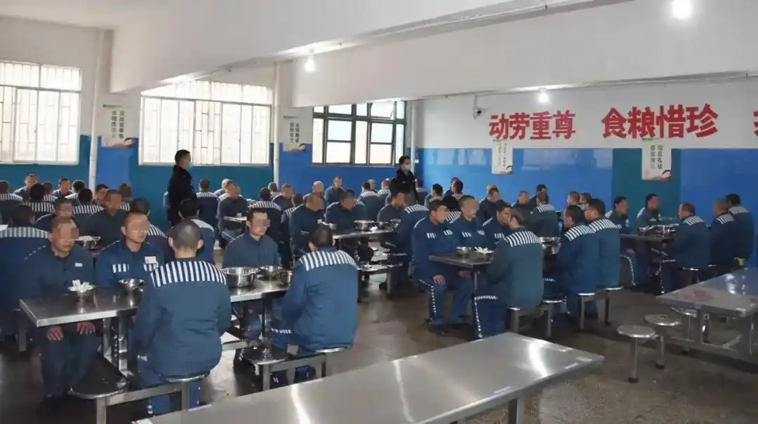 挡住摄像头就为所欲为?真实的监狱到底是什么样?-中国长安网