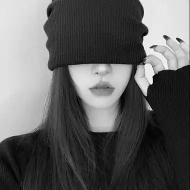 黑白高冷成熟御姐头像图片111张_女生头像_头像屋