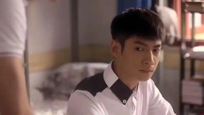 何以笙箫默:罗云熙被室友指责没送过女朋友礼物,还要让女朋友哄