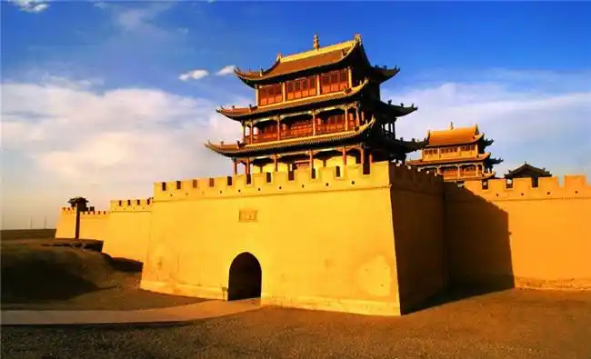 甘肃十大旅游景点排名 甘肃最值得一去的景点