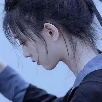 宸浔女生头像下次遇到喜欢的人一定要当朋友