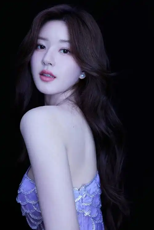 #赵露思紫色人鱼公主##赵露思blingbling的##美出圈#