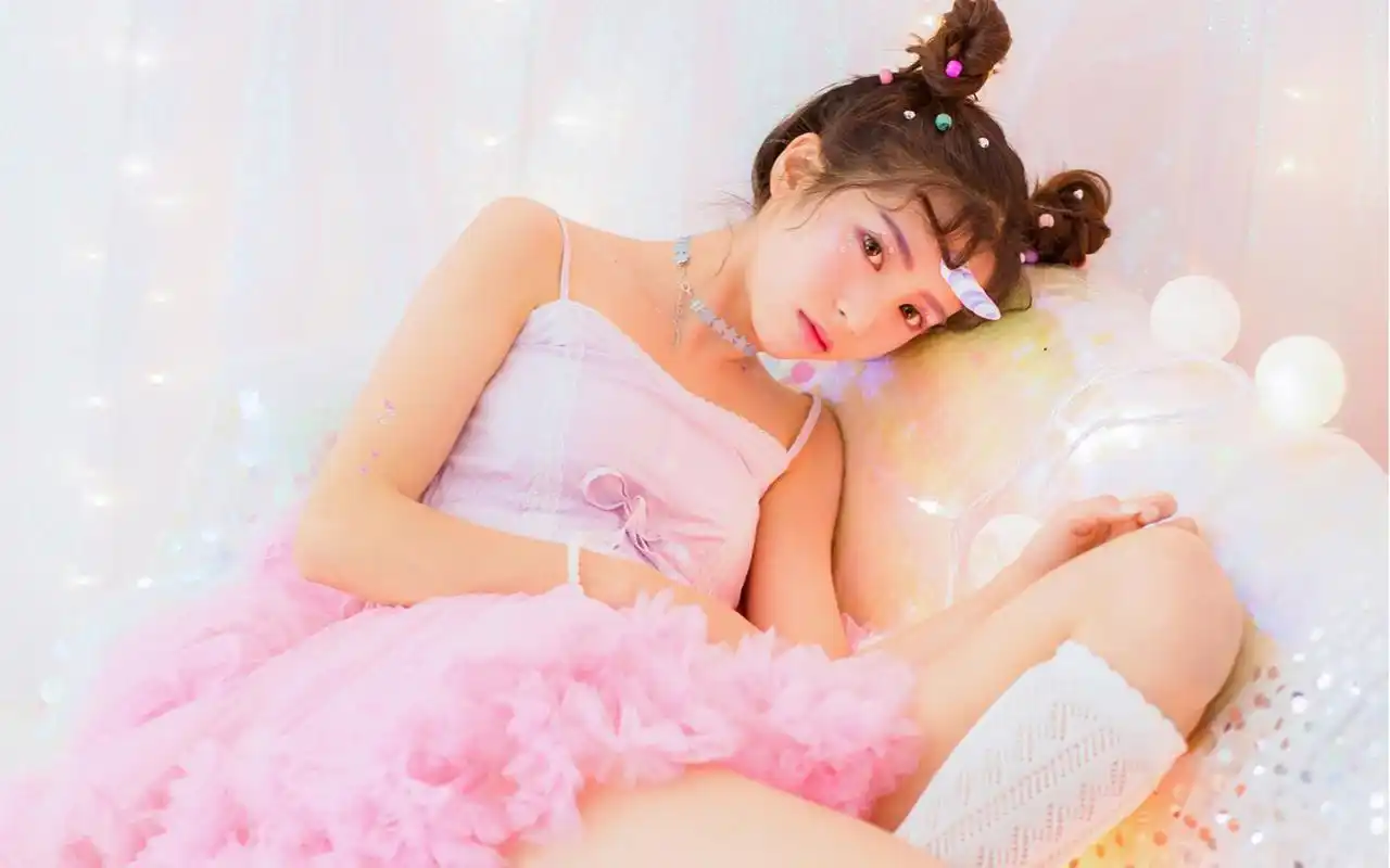 可爱萌妹子粉色治愈系甜美写真图片壁纸高清大图预览1920x1200_美女