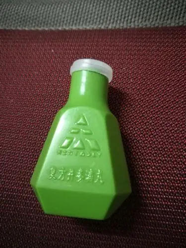 复方丹参滴丸      每次8~10粒,应急药.