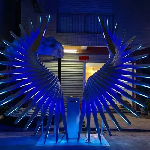 文旅灯光设备翅膀互动灯效果不错