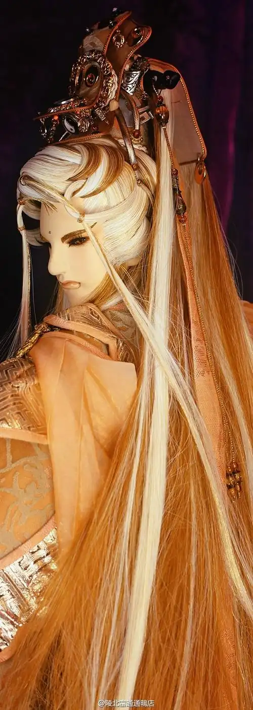 倦收天霹雳布袋戏虚拟人物