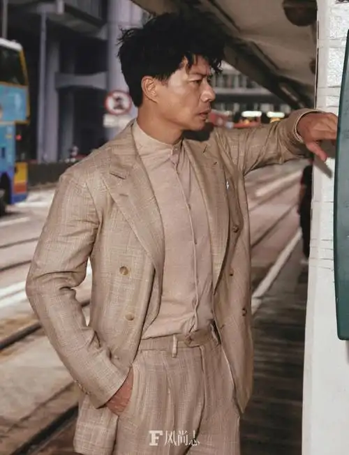 段奕宏光影中的千面人生##风尚志十一月刊封面