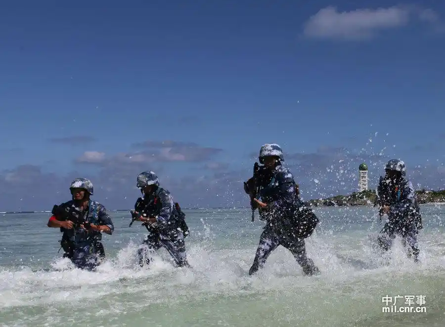 海军陆战队英姿 - 济沧海 - 济沧海的博客
