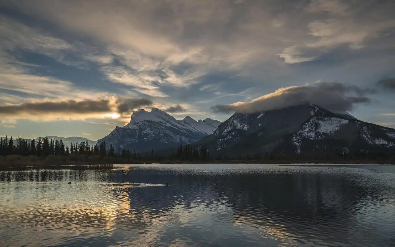 漂亮的山水风光高清桌面壁纸高清大图预览1920x1200_风景壁纸下载_美