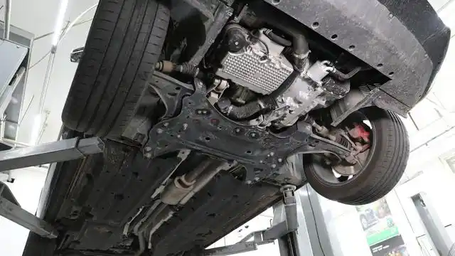 什么样的汽车底盘好_懂车帝