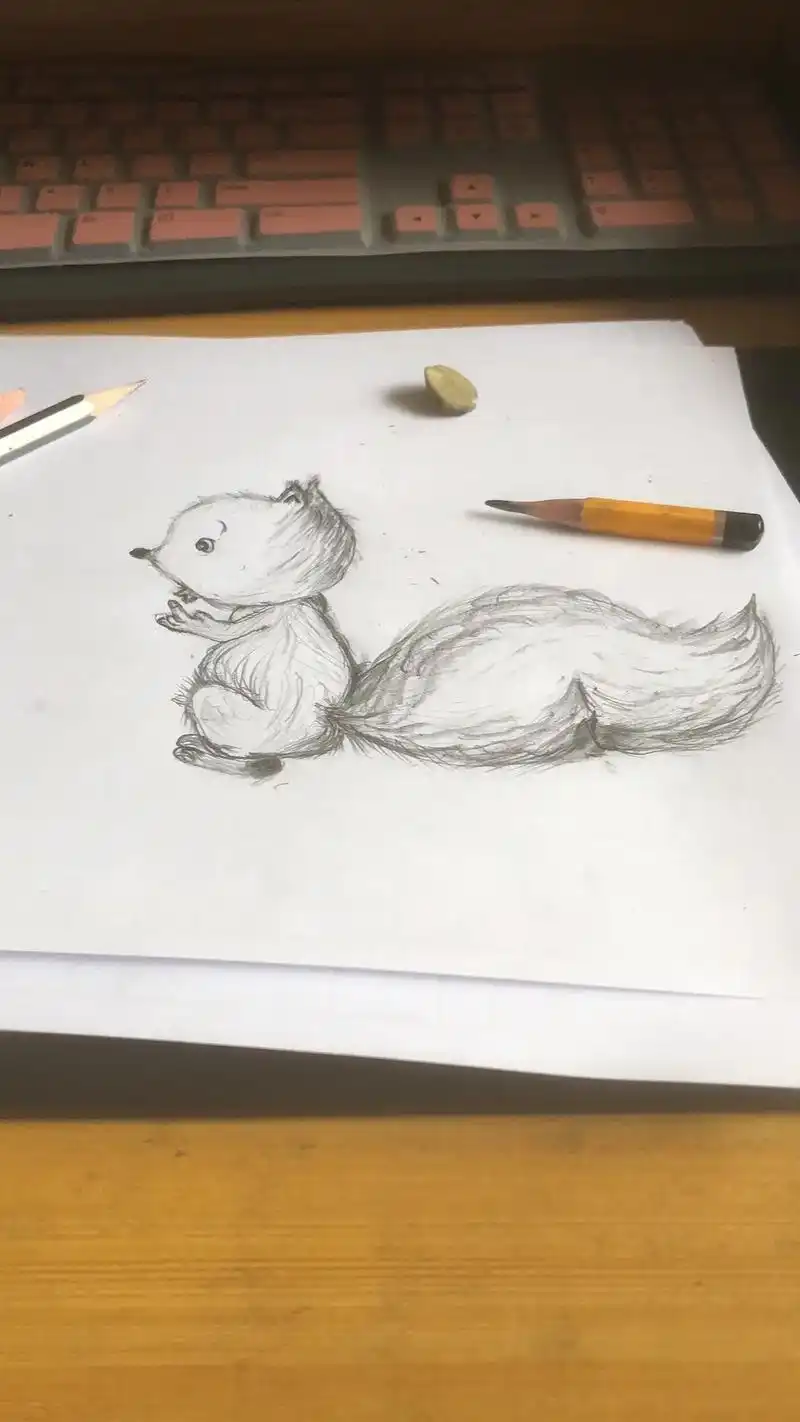 手绘临摹卡通小松鼠.#日常瞎画 #每日一画##业余爱好 #随 - 抖音