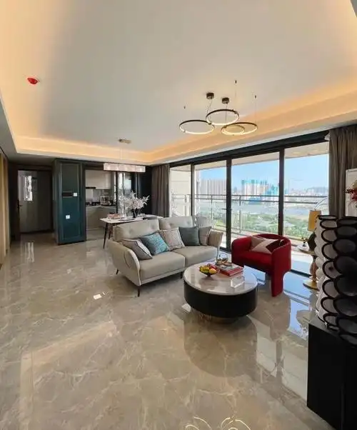 作为家居装修设计的重中之重,客厅发挥了不可替代的作用,一个好的客厅