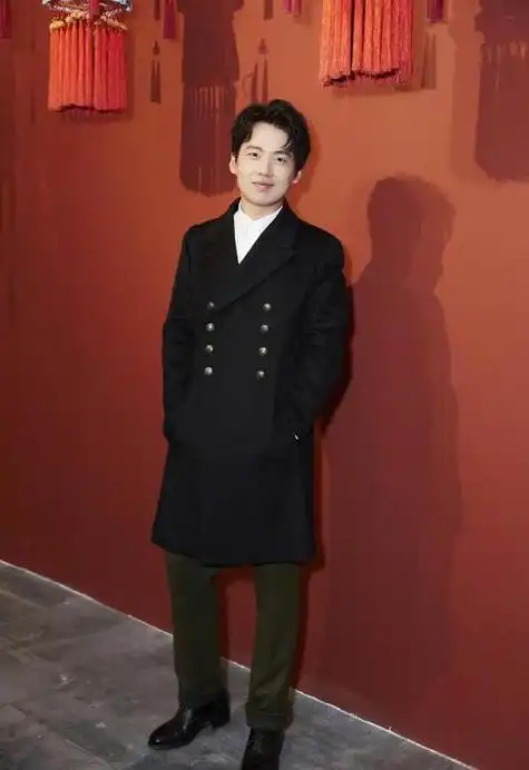 郭麒麟身高170和165站在一起图片本文共2091字