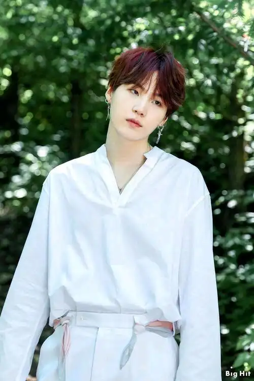 【防弹少年团闵玧其/冥契】当他带你出去时