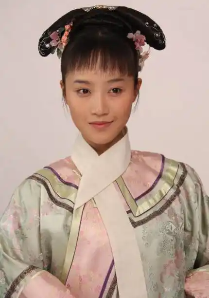 张晓龙蓝盈莹孙茜陈思斯颖儿主演:后宫甄嬛传孙俪主演后宫情感大戏