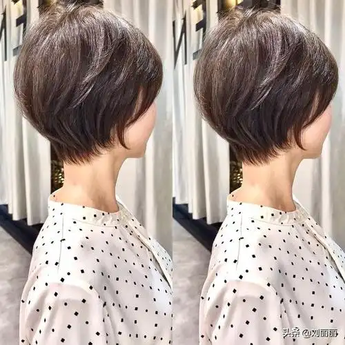 短发发型2021年最新款女图片短发发型2022年最新款女图片