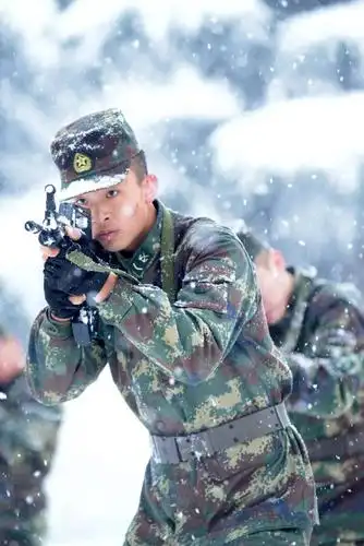 首届"强军杯"军营摄影展:张鹏飞作品