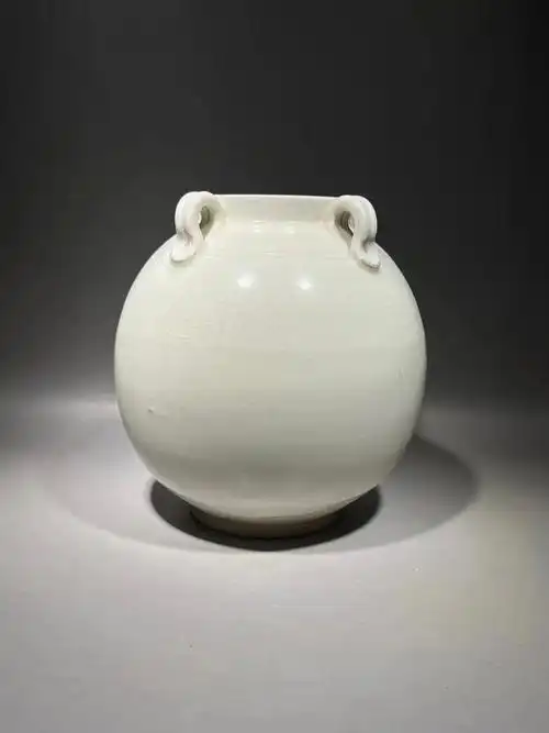 邢窑白釉四系罐