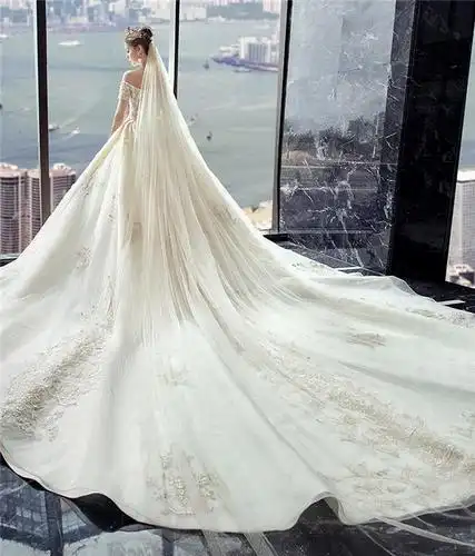 【倾想尚衣】婚纱新娘礼服一字肩拖尾结婚森系星空赫本出门主婚纱法式