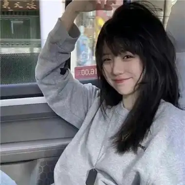 女生头像小清新超级好看趁年轻多和有趣的人一起玩耍