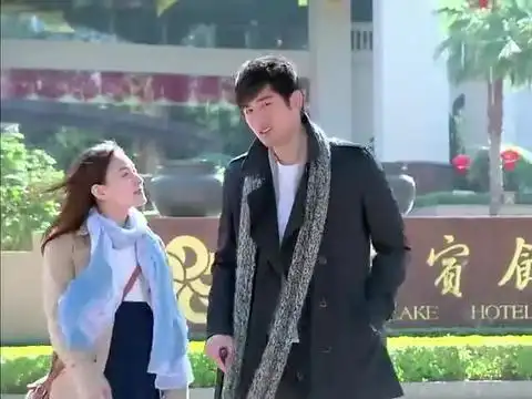 《遇见王沥川》恋一个人爱一座城,沥川不愿错过有小秋的时光!