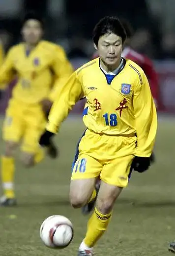 中国足坛94一代正式谢幕成足决定封存姚夏战袍