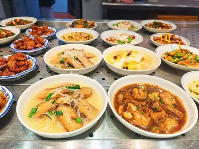 快餐的荤菜有哪几种,大型快餐店大荤菜